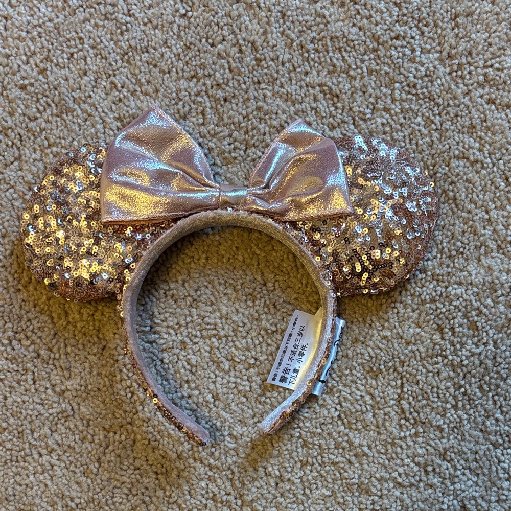 Mickey Ears Rose Gold Sequin